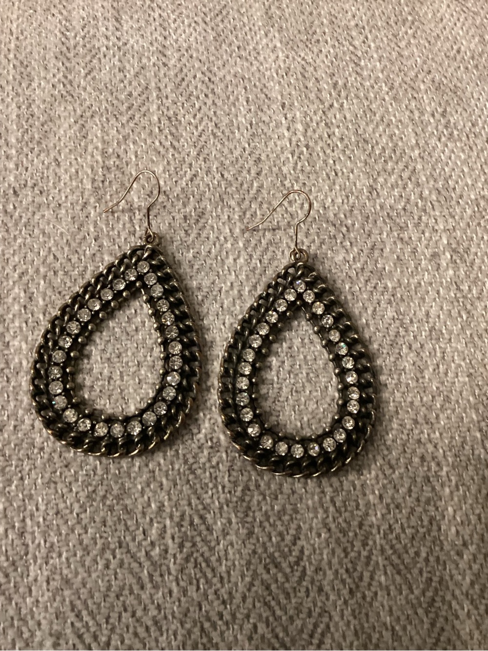 Teardrop Crystal Chain Dangle Earrings